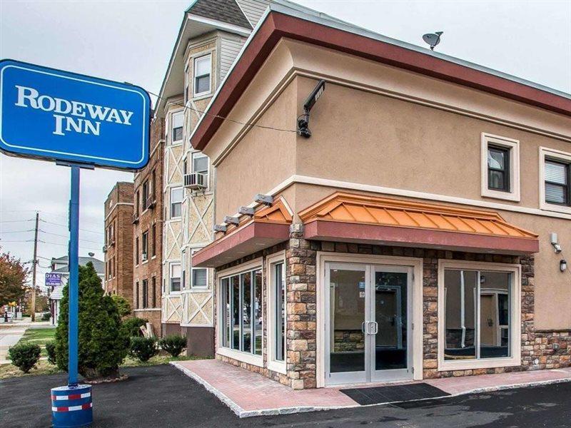 Rodeway Inn Belleville Esterno foto
